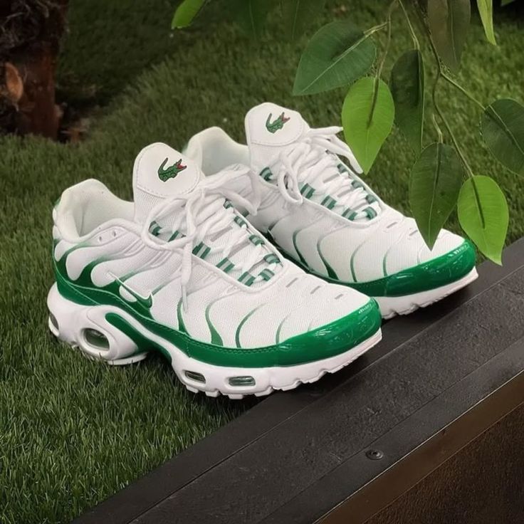 NIKE TN LACOSTE DAMA & HOMBRE