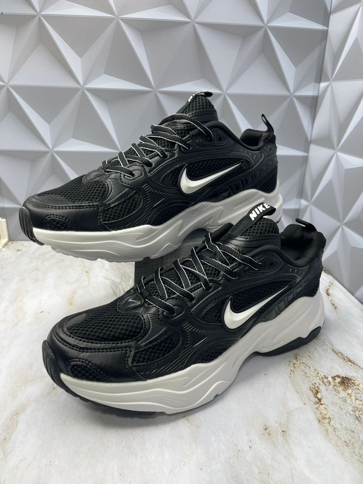 4021 NIKE HOMBRE Y DAMA