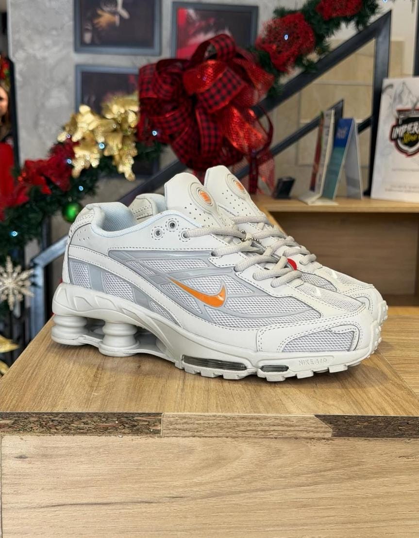 3514 NIKE SHOX