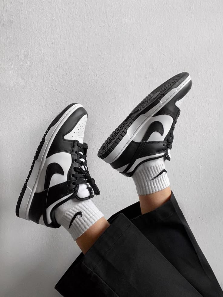 NIKE SB PANDA DAMA & HOMBRE