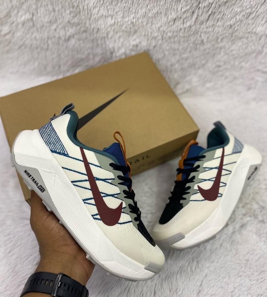 3825 NIKE TRAIL
