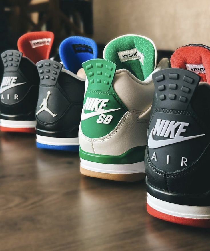 JORDAN RETRO IV