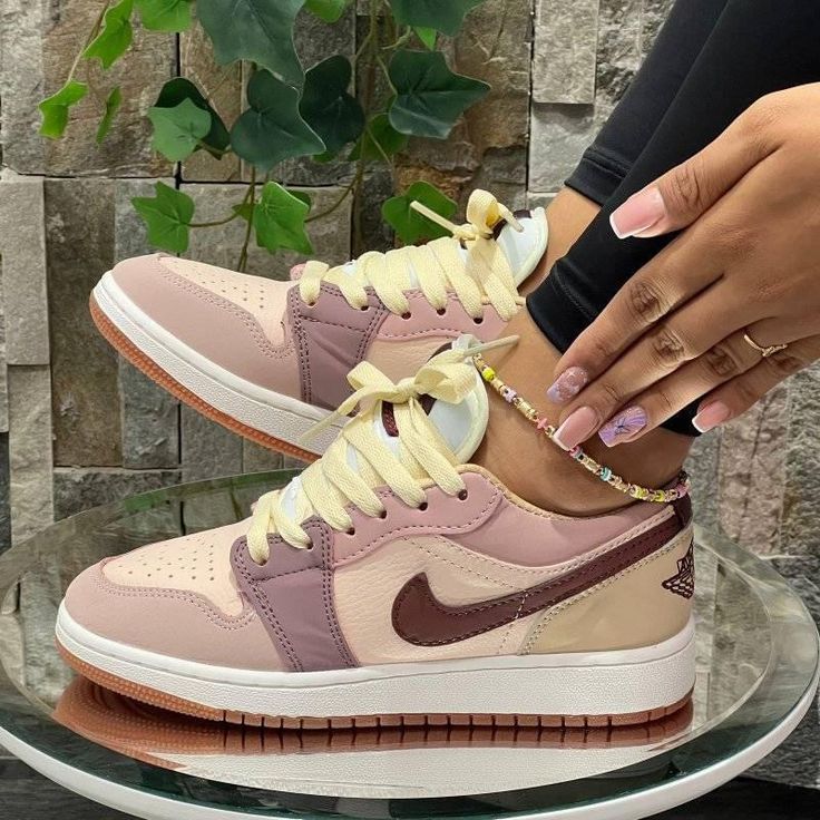 Jordan SB DAMA