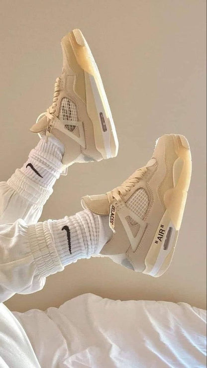 RETRO 4 BEIGE