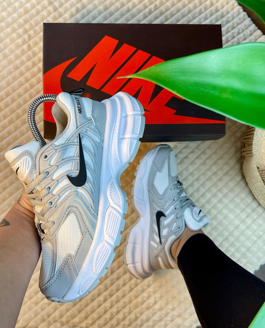 NIKE SKATE DAMA