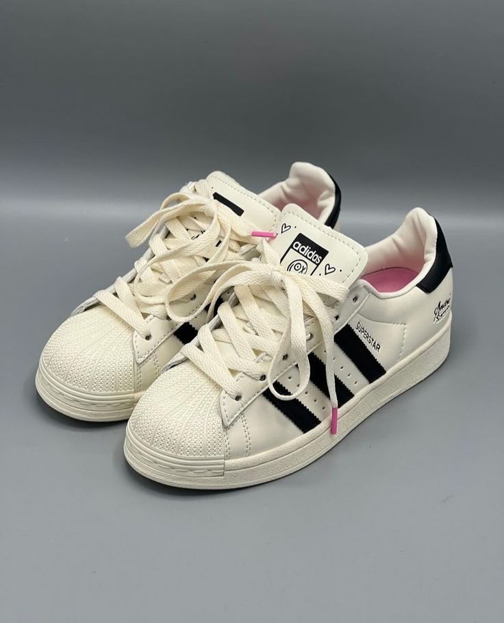 ADIDAS SARAIVA DAMA