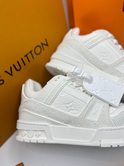 LV TRAINER PINK